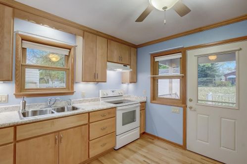 512 Morningside Ave, Madison WI  53716-1737 exterior