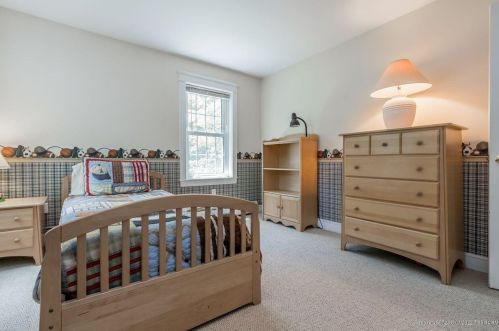 104 Roaring Brook Rd, Portland ME 04103-3777 exterior