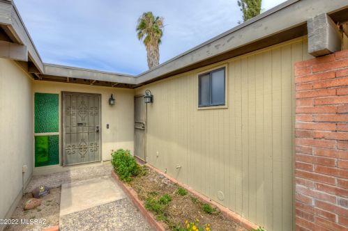 9517 Calle Eunice, Tucson, AZ 85715-5823