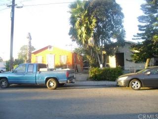 1401 75th St, Los Angeles CA  90043-5228 exterior