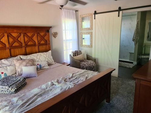 12504 Twin Br Acres Rd, Tampa FL 33626-4423 exterior