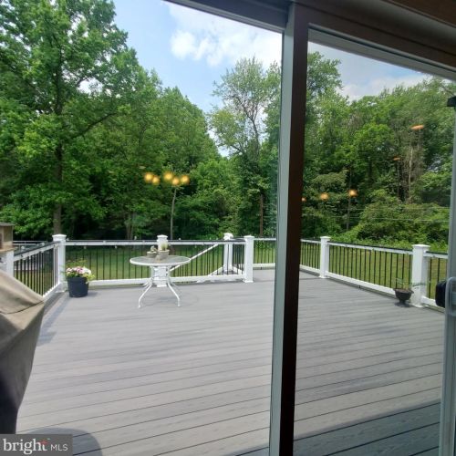 295 Fenwick Rd, Pilesgrove NJ exterior