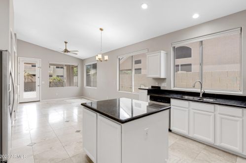 1339 Enfield Way, Chandler AZ 85286-6912 exterior