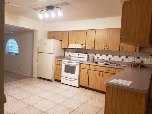 3208 Braddock St, Tampa FL 33607-1105 exterior