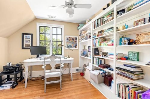 1270 Riverside Dr, Gainesville GA 30501-1830 exterior