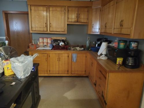 47 Lansing Pl, Springfield MA 01108-1719 exterior