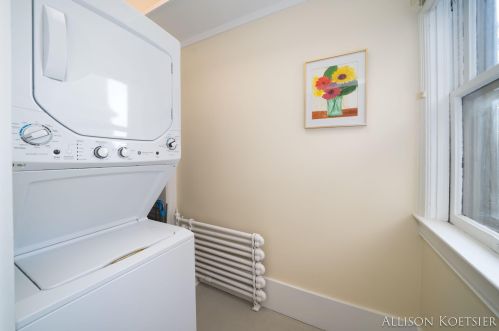 60 College Ave, Grand Rapids MI 49503-1155 exterior