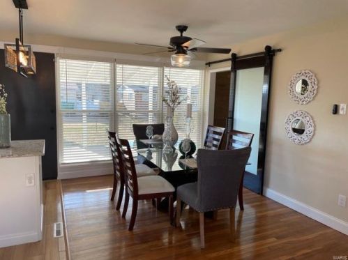 10523 Edgefield Dr, Saint Louis MO 63136-5416 exterior