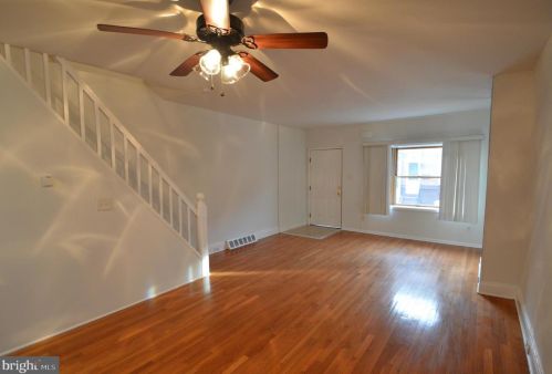 2509 Alder St, Philadelphia PA  19133-1629 exterior