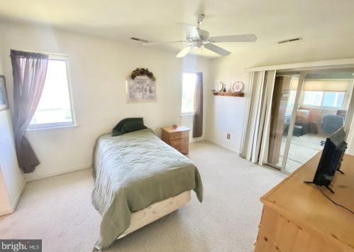 314 Lakeside Dr, Lewes DE 19958-8949 exterior