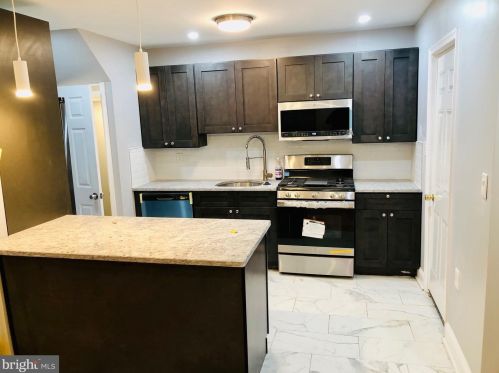 6442 Limekiln Pike, Philadelphia PA 19138-3103 exterior