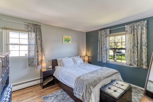 448 8th St, Bohemia NY  11716-1332 exterior