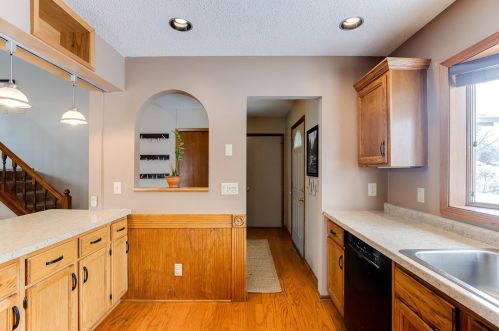 2698 Greystone, Saint Paul MN 55128-3919 exterior