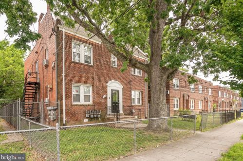 437 Mellon St, Washington, DC 20032-2619