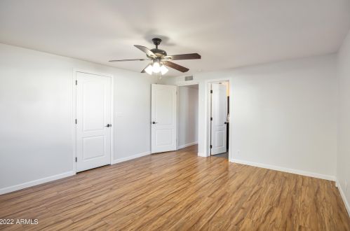 4534 Devonshire Ave, Phoenix AZ 85033-8236 exterior