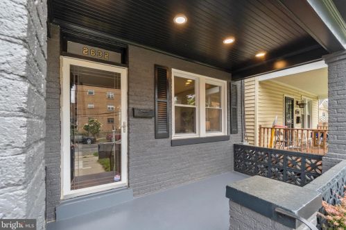 2632 4th St, Washington DC  20002-1206 exterior