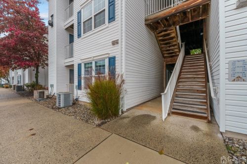 726 Waterford Dr, Edison NJ  08817-1905 exterior