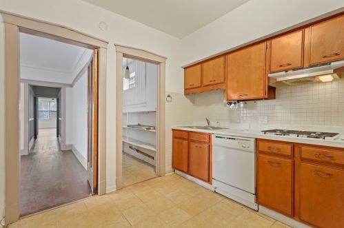 6417 Magnolia Ave, Chicago IL 60626-5306 exterior