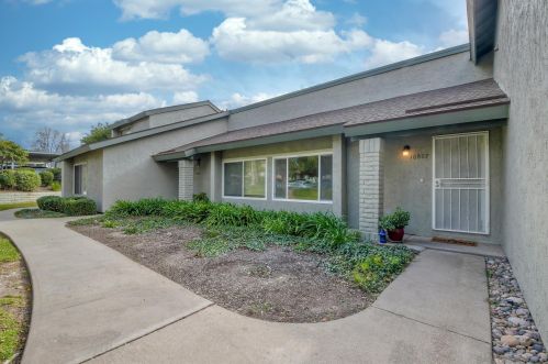 10807 Caravelle Pl, San Diego, CA 92124-2004