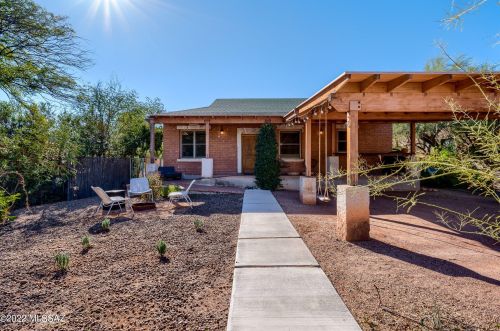 4938 4th St, Tucson, AZ 85711-2108
