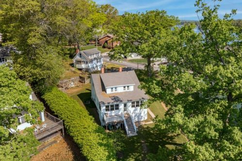 6 Davis Way, Worcester MA 01604-1314 exterior