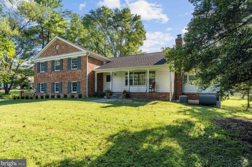 10520 Glen Rd, Rockville MD  20854-4134 exterior