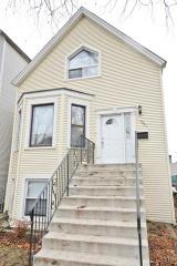 1941 Wellington Ave, Chicago IL  60618-6916 exterior