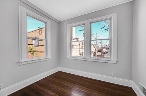 111 11 Ave, Broadview IL 60153-1959 exterior