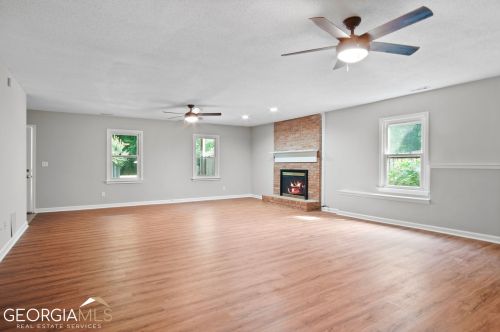 611 Belgrave Ln, Tucker GA  30084-2077 exterior