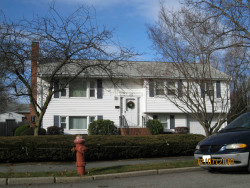 109 Albert Rd, Newton, MA 02466-1300