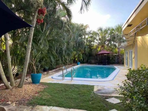 792 Palmetto Park Rd, Boca Raton FL 33486-3456 exterior