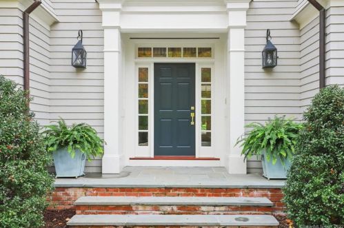 33 Hill Rd, Greenwich, CT 06830-4025