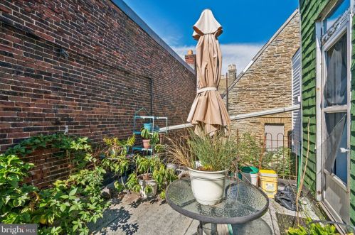 2114 22nd St, Philadelphia PA 19121-1401 exterior