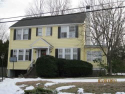 82 Albemarle Rd, Newton, MA 02460-1108