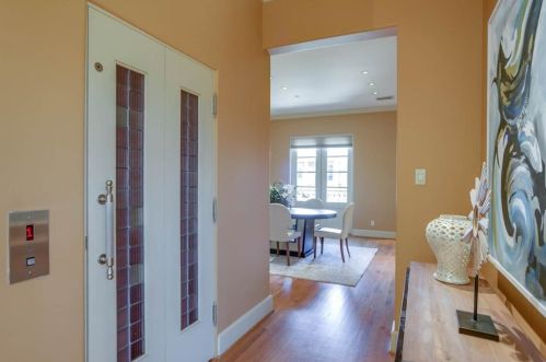 2203 Allen St, Dallas TX 75204-2609 exterior