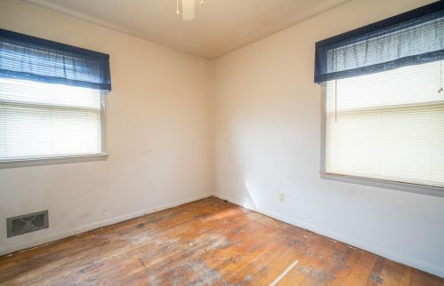 4547 74, Milwaukee WI 53213-1735 exterior