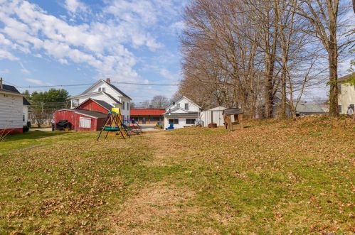 194 Mechanic St, Killingly CT 06239-1919 exterior