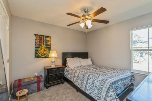 142 Howlin Rd, Defuniak Springs FL 32433-4787 exterior