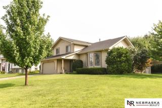13716 Lillian Cir, Omaha, NE 68138-5414