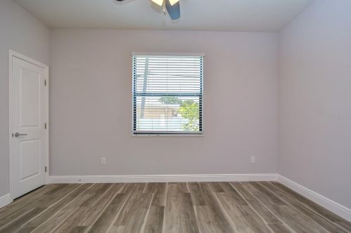 2710 Braddock St, Tampa FL  33607-6828 exterior