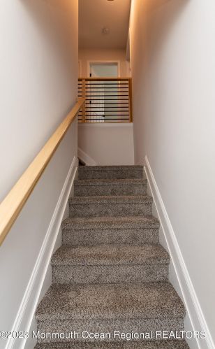 523 Holmes Ave, Lacey NJ  08731-1509 exterior