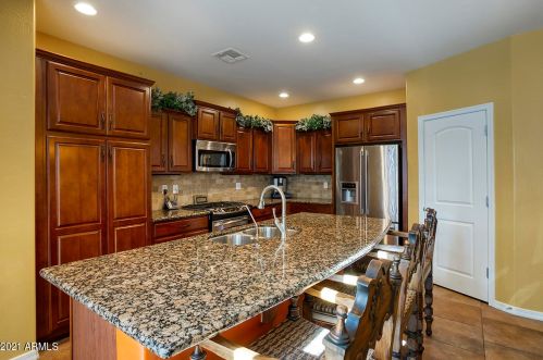 28839 20 Ln, Phoenix AZ 85029-1605 exterior