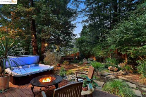 6 Dorothy Pl, Berkeley CA 94705-1613 exterior