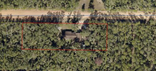 154 Royal Palm Ave, Defuniak Springs FL 32433-7553 exterior