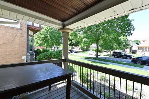 2756 46th St, Milwaukee, WI 53219-3206