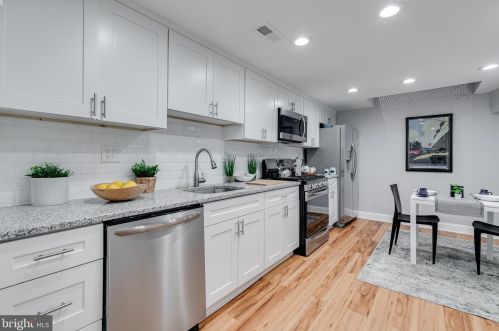 834 Kater St, Philadelphia PA 19147-1851 exterior