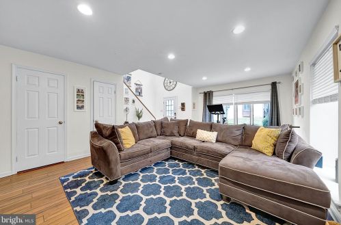 415 Heatherwood Dr, Media PA 19063-5131 exterior