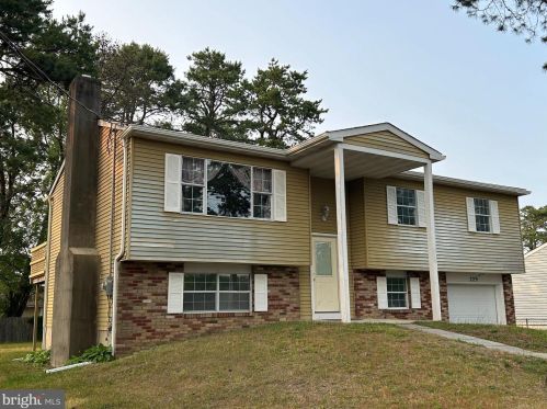 229 Cherokee Dr, Browns Mills, NJ 08015-6328