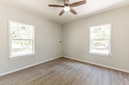 146 Arizona Ln, Huntsville TX 77320-1615 exterior