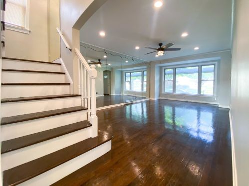 8154 Calumet Ave, Chicago IL  60619-4822 exterior